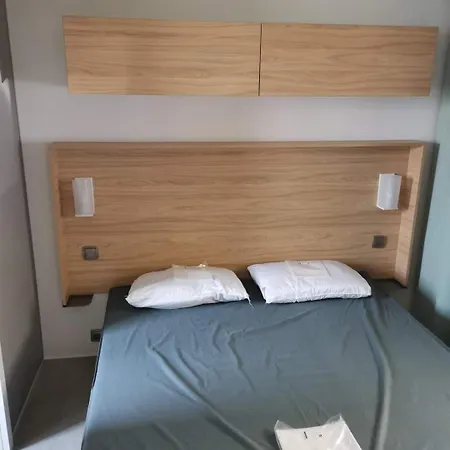 Mobil Climatise Chez Mickael Et Laetitia *