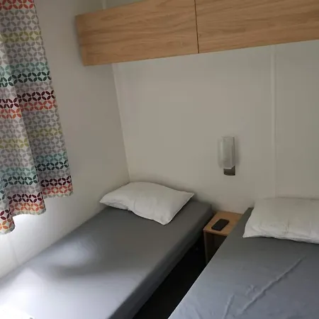 Mobil Climatisé Chez Mickaël Et Laëtitia * Narbona